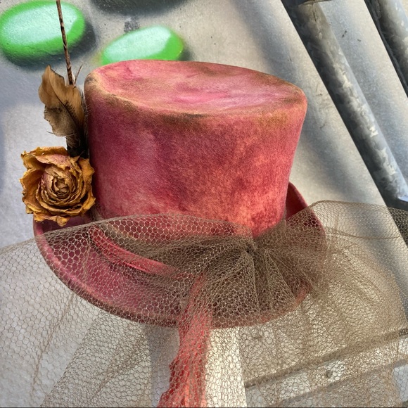 ROSES & RUST Custom Vintage Top Hat - Picture 9 of 16